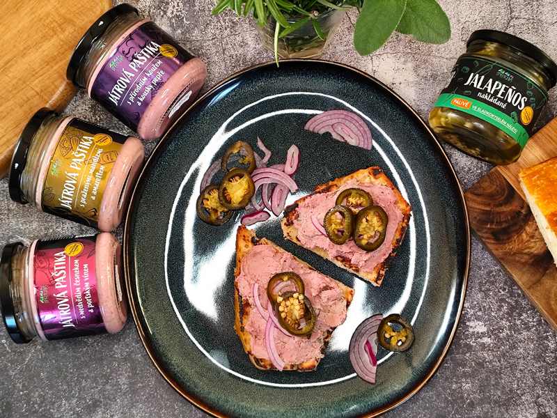 Játrová paštika s praženými mandlemi a amarettem 170 g - Obrázek 3