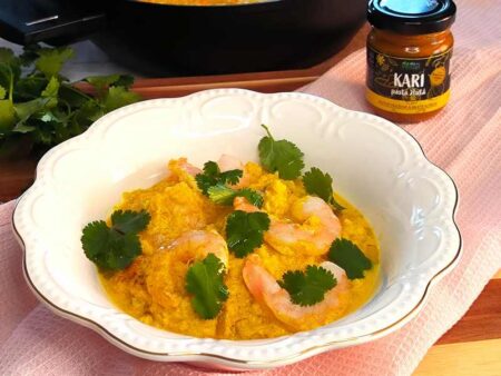 Květáková kari rýže s krevetami